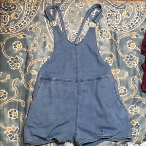 Overall shorts